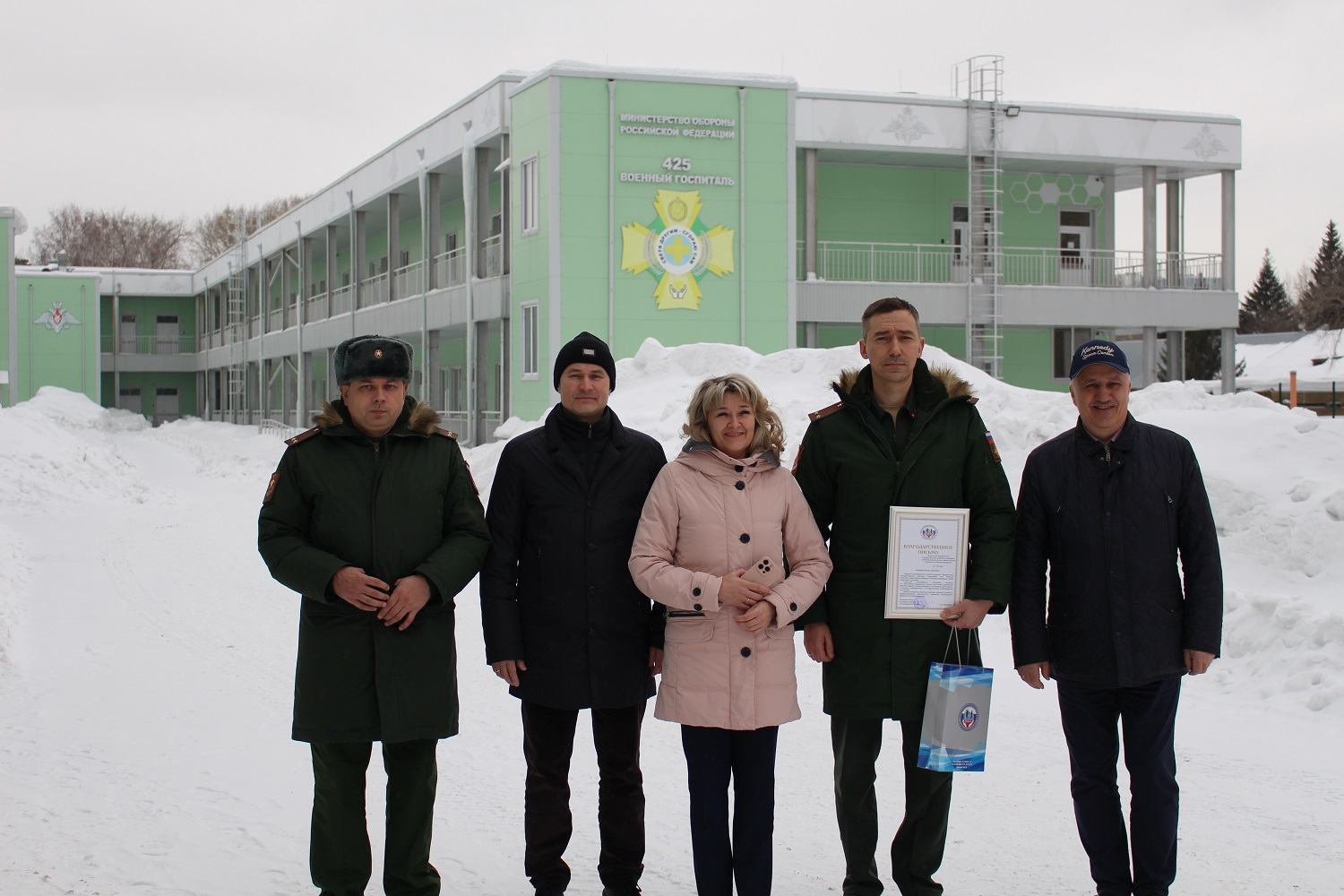 Визит в военный госпиталь: поддержка защитников Отечества